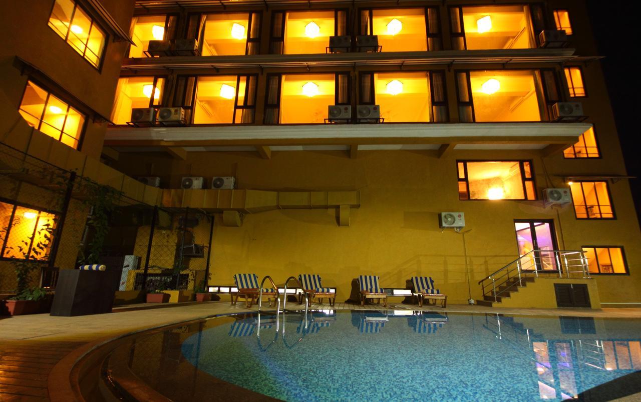 De Baga Deck Comforts Calangute Luaran gambar